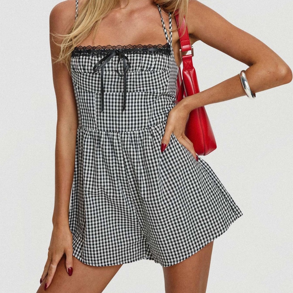 Princess Polly Romper